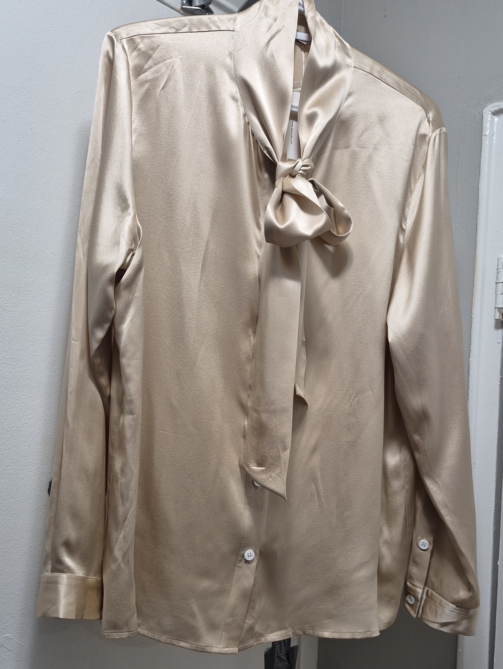 Silk Tie-Neck Blouse Cream